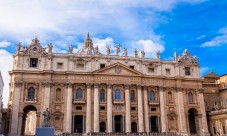 Basilica di San Pietro: accesso prioritario con visita guidata ufficiale