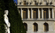 Reggia di Versailles tour semi-privato: biglietti salta la coda e visita guidata con trasporto