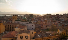 Cagliari panoramica: tour combinato a piedi e in minibus