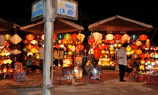 Boat trip to handicraft villages on the Thu Bon River