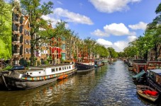 Regalo biglietto aereo + hotel ad Amsterdam