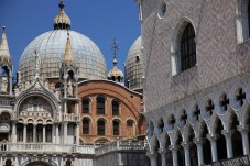 Venezia da Firenze con il treno ad alta velocità con la Basilica di San Marco