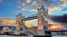 2 Notti a Londra per 2 persone in Hotel 3* + MBNA Thames Clippers River Roamer & Emirates Airline