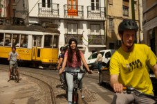 Tour Gastronómico Guiado de Bicicleta Elétrica em Lisboa