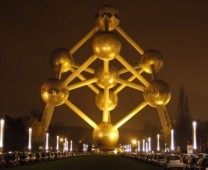 Bruxelles Iconica: 5 Giorni in Hotel 3/4 Stelle con Colazione + Ingresso all’Atomium