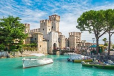 Tour Privato in Barca all'Isola del Garda