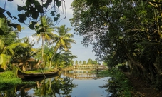 Day Trip to Alleppey with Houseboat Day Cruise