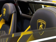 Guida in pista 5 Giri Lamborghini o Ferrari per due