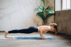 Lezione privata di Yin yoga in presenza