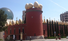 Private tour of the Dalí Museum with lunch