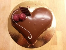 Torta cuore al cioccolato