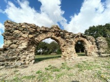 Tour archeologico in minivan tra la storia della Sardegna