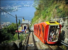 Tour di Como con funicolare e battello