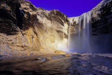 Tour delle cascate dell'Islanda del Sud con l'avventura in motoslitta di Reykjavík