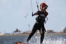 Lezione privata di Kitesurf di 1h a Marsala