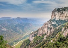 Tour di Montserrat e Penedès da Barcellona