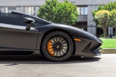 1 giro in pista su Lamborghini Huracàn Evo da passeggero a Torino