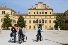 Tour mezza giornata in bici a Parma con Degustazione