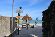 Zanzibar, l'Isola delle Spezie: Tramonti in Dhow e Notti Fronte Mare in Coppia