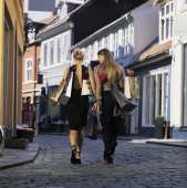 Giornata di shopping a Fidenza Village per due persone