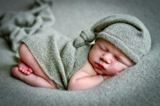 Servizio Fotografico New Born Medium