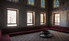 Salta fila  Topkapi Palace and Harem Tour per 1 persona 