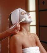 Trattamento viso con make up da festa - Firenze