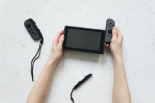 Nintendo Switch - Pokemon Spada o Pokemon Scudo Pass Espansione