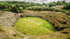 Anfiteatro e parco archeologico di Sutri