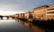 Tour a piedi di Firenze con degustazione vino al tramonto