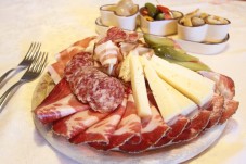 Tour gastronomico tradizionale della città di Aosta