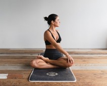 Lezione privata di Bikram yoga 75 min intermedio
