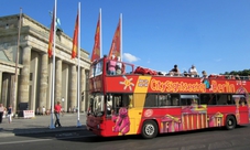 Berlin traditional bus tour