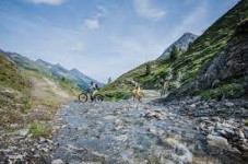 Tour in famiglia con la MTB - BiciCastelloCorda