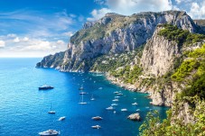 Capri - Escursione in barca privata di 6 ore da Amalfi