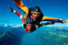 Zwei Tage Frankfurt - mit Skydiving und Candle Light Dinner