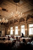 Weekend di Lusso nella Motor Valley: Guida Ferrari, Hotel 4/5 Stelle e Cena Stellata