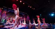 Serata di Cabaret al Moulin Rouge Parigi per 2 persone