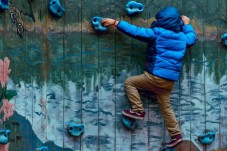 Lezione di Arrampicata per Padre e Figlio