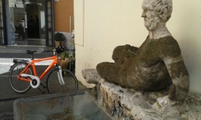 Tour di 4 ore in bici di sera: fantasmi e statue parlanti di Roma