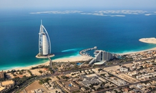 Tour of Dubai in limousine