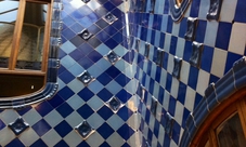 Casa Batlló: biglietti salta-fila e pranzo