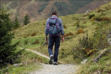 Corso di nordic walking nella natura