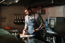 Chef a Domicilio a Reggio Calabria: Sapori d'Eccellenza per Due Persone