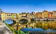 Transfer to Pisa and Florence with informative multilingual escort on board from Livorno