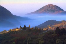 Volo Panoramico dal Parco Naturale dei Colli Euganei