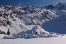 Corso Costruzione riparo di neve 