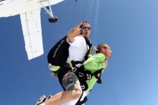 Skydiving - Hautes-Alpes (05) - Francia