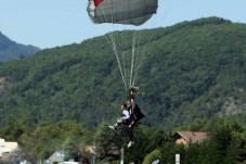 Skydiving - Hautes-Alpes (05) - Francia