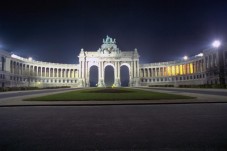 Bruxelles Iconica: 5 Giorni in Hotel 3/4 Stelle con Colazione + Ingresso all’Atomium